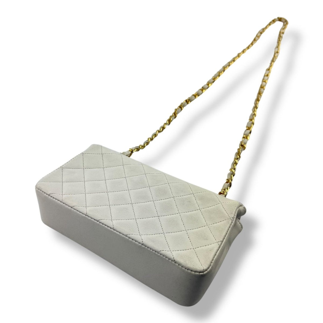 Chanel Matelasse Lambskin Single Flap Chain White Handbag - Lux Central