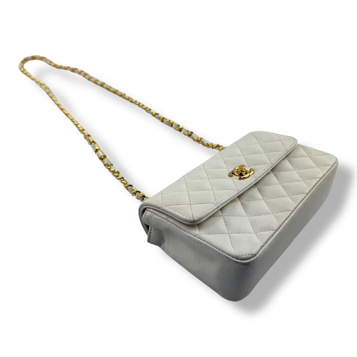 Chanel Matelasse Lambskin Single Flap Chain White Handbag - Lux Central
