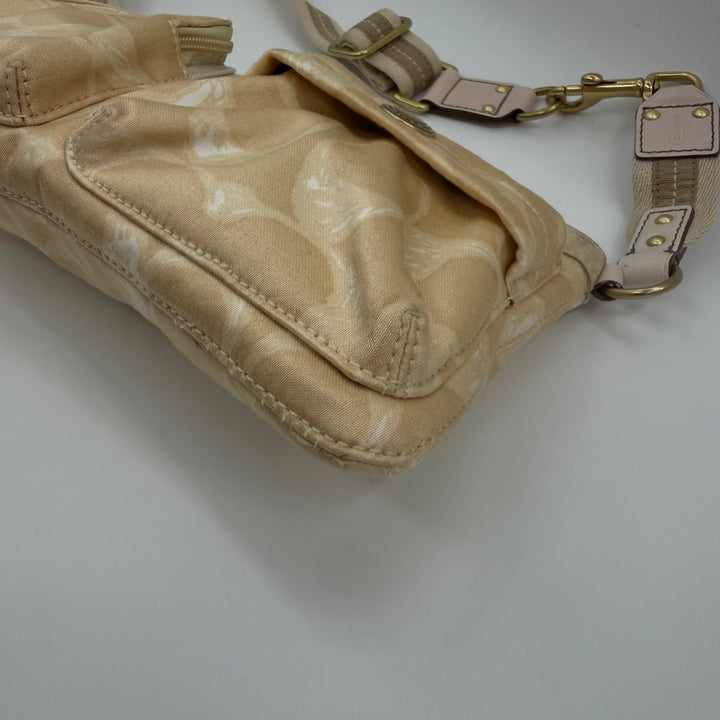 Coach Beige Hamptons Weekend Signature Scribble Hip Bag - Lux Central