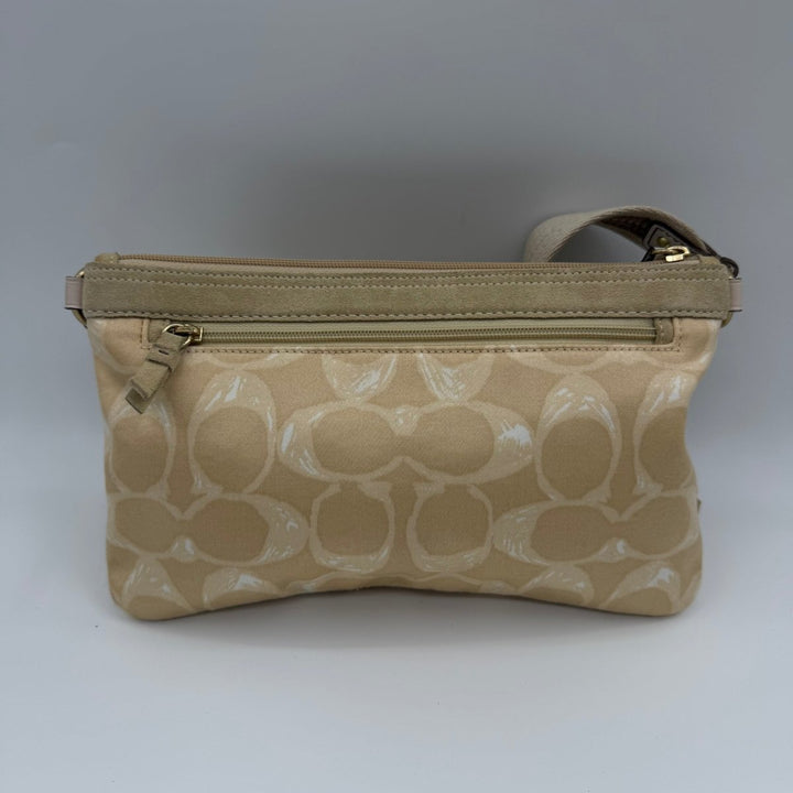 Coach Beige Hamptons Weekend Signature Scribble Hip Bag - Lux Central