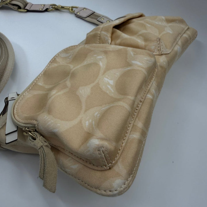 Coach Beige Hamptons Weekend Signature Scribble Hip Bag - Lux Central
