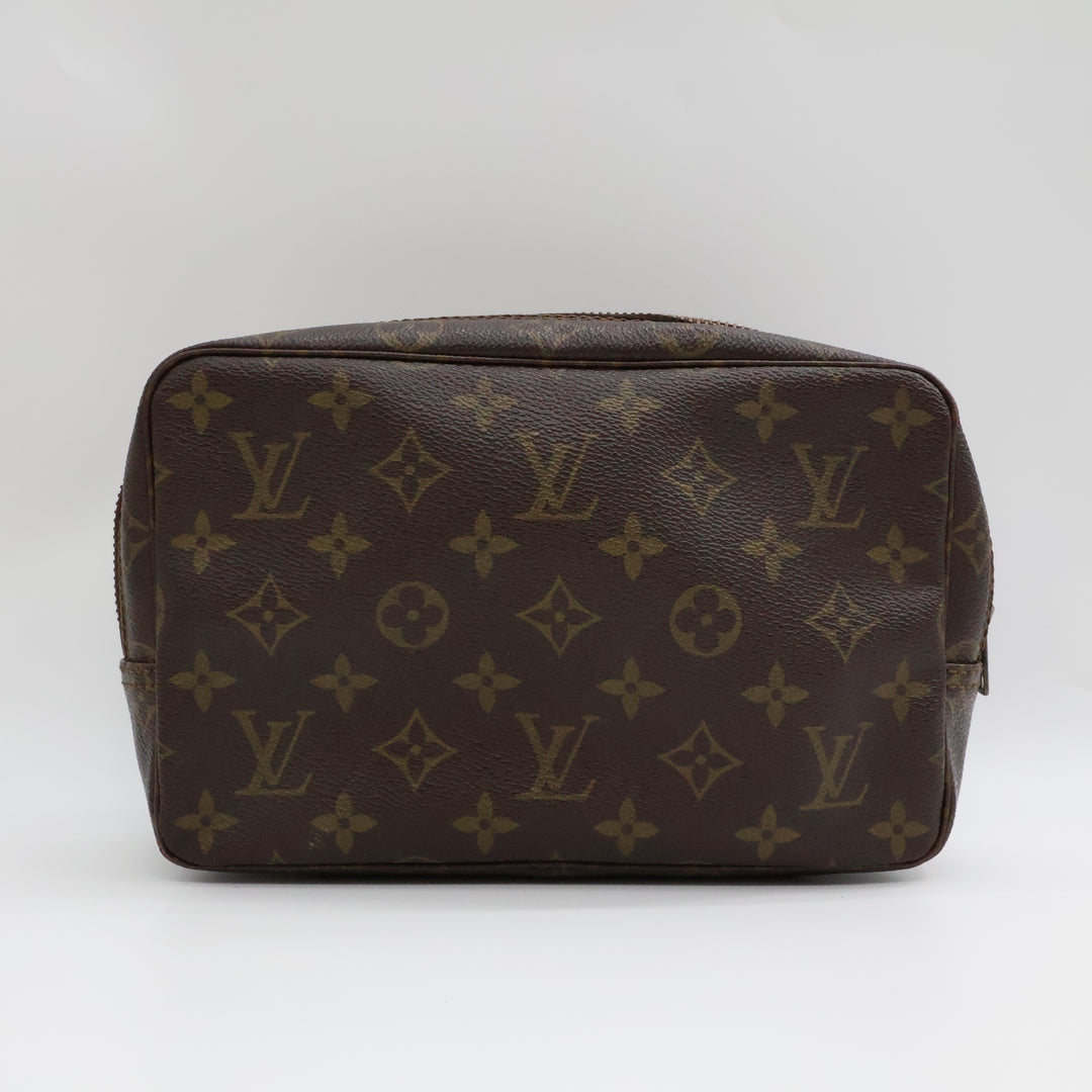 Louis Vuitton Trousse 23 Brown Monogram Toiletry Pouch