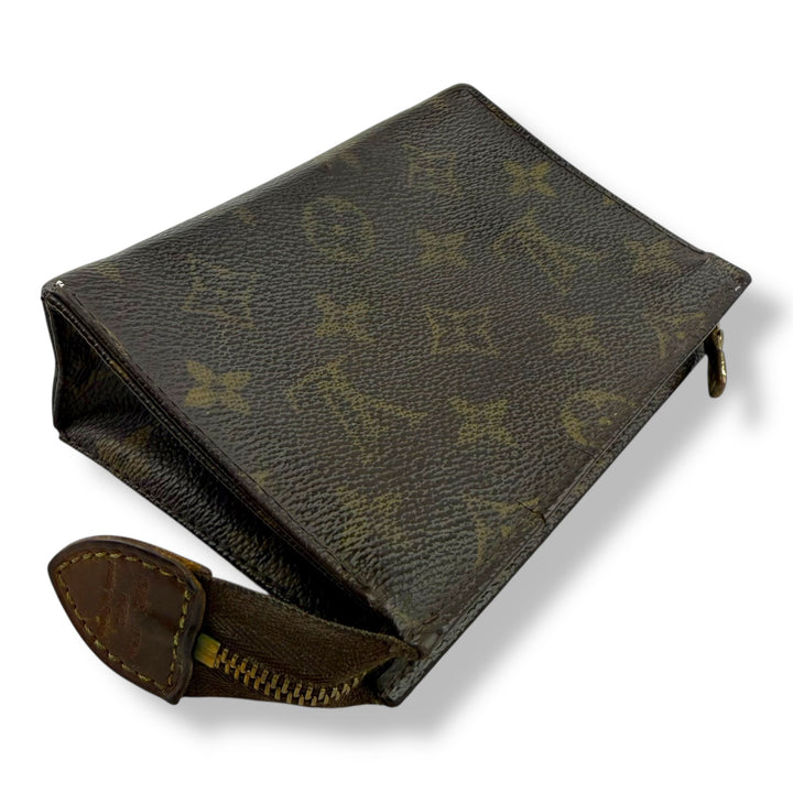 Louis Vuitton Brown Monogram Toiletry Pouch 15 Bag
