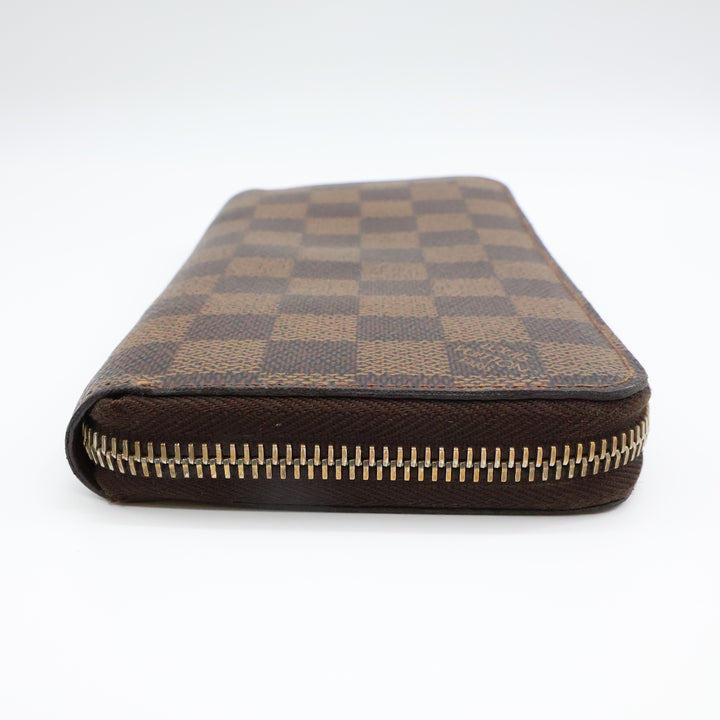 Louis Vuitton Brown Damier Zippy Purse