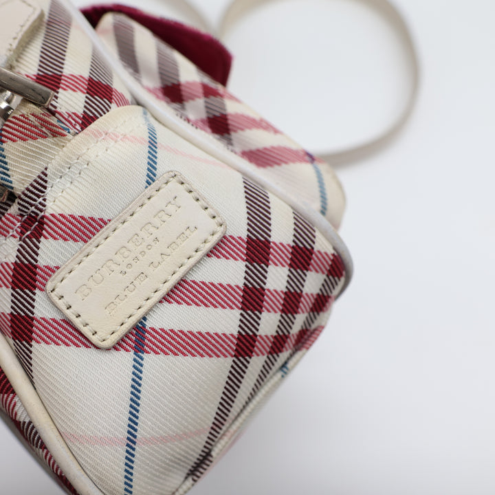 Burberry Blue Label White/Red Shoulder Bag