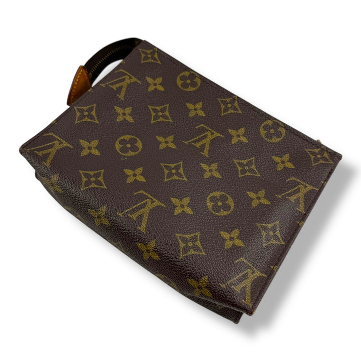 Louis Vuitton Vintage Brown Monogram Toiletry Pouch 19 Bag