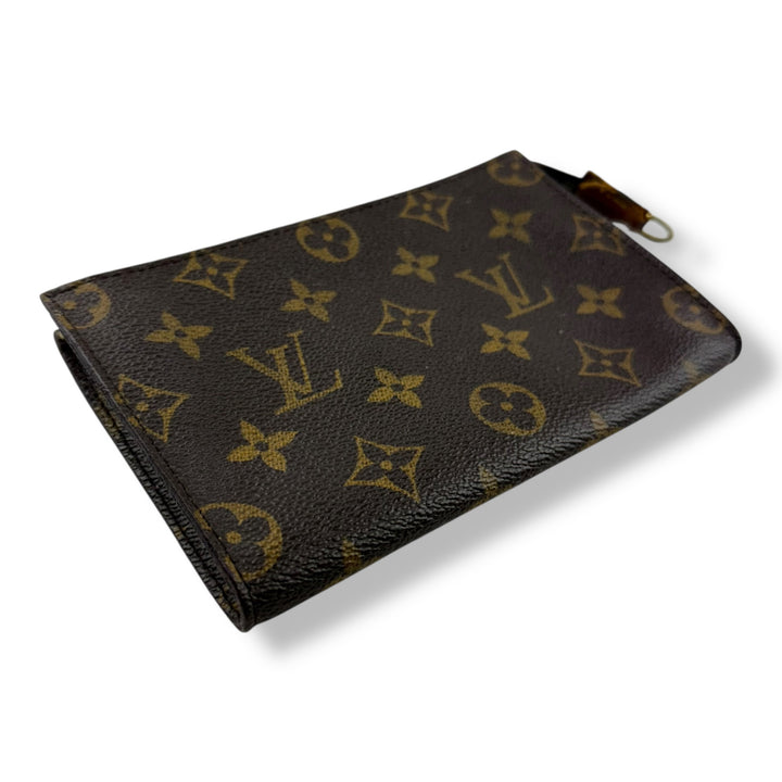 Louis Vuitton Brown Monogram Classic Signature Bucket Pouch W/ Added Chain