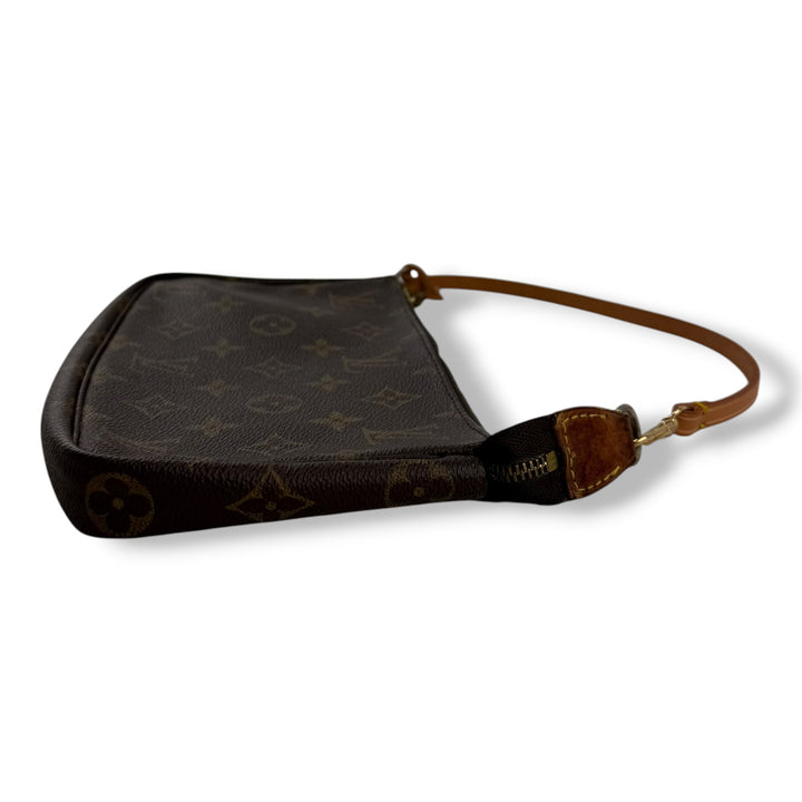 Louis Vuitton Medium Pochette Accessories Brown Monogram Clutch Bag