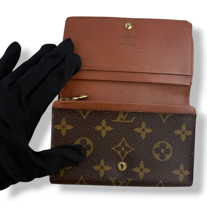 Louis Vuitton Brown Monogram Zippy Clip Purse