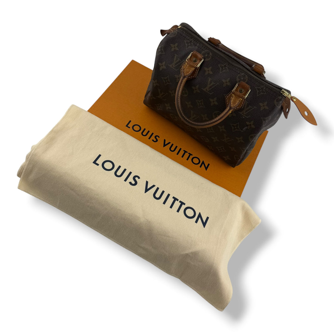 Louis Vuitton Vintage Brown Monogram Speedy 25 Handbag