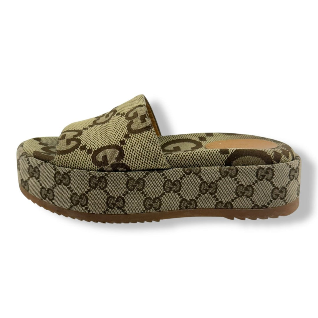 Gucci Angelina Beige GG Supreme Canvas UK 4 / EU 37 - Lux Central