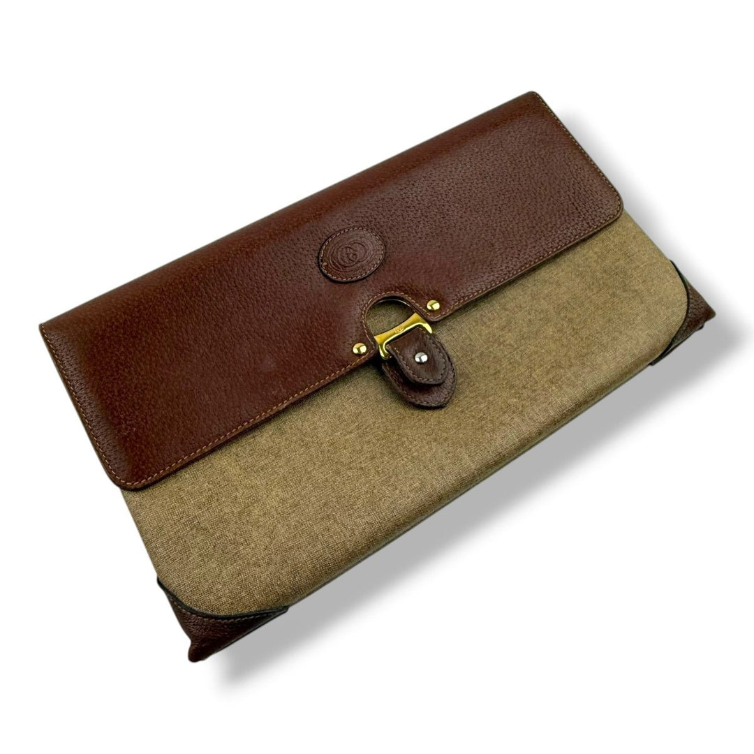 Gucci Beige Chain Shoulder Handbag - Lux Central