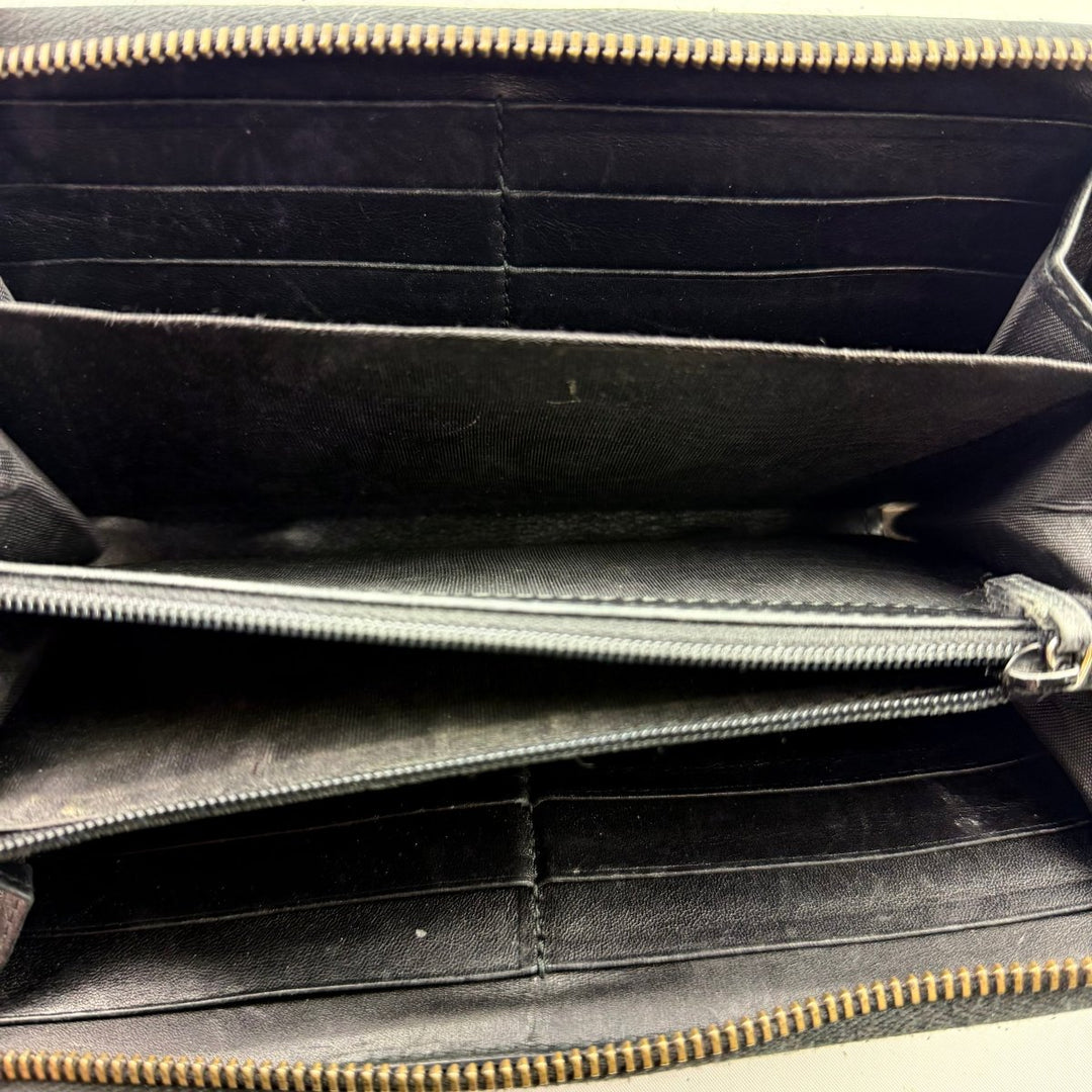 Gucci Black Marmont Zippy Purse - Lux Central