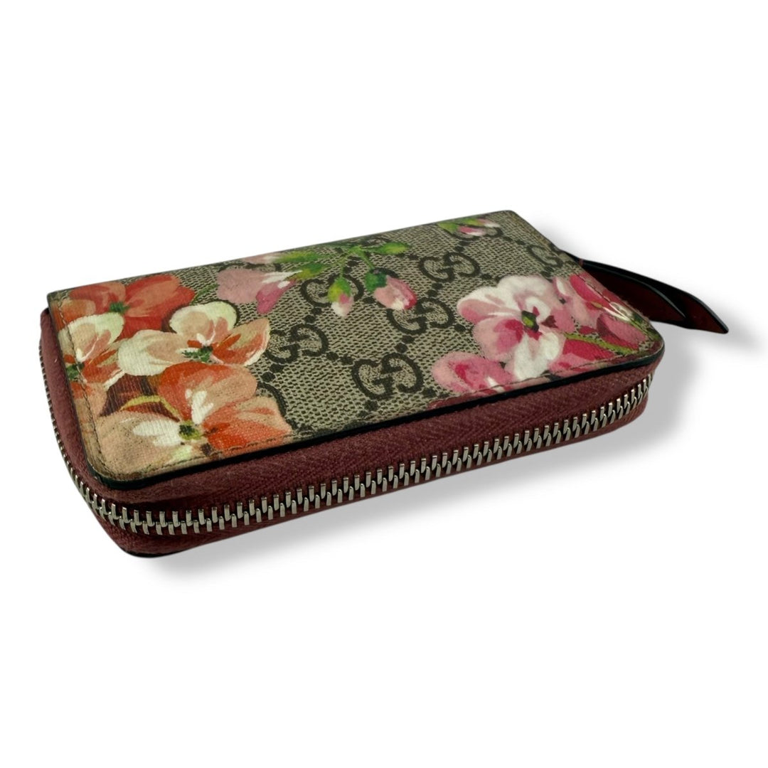 Gucci Bloom Wallet Zip Purse - Lux Central
