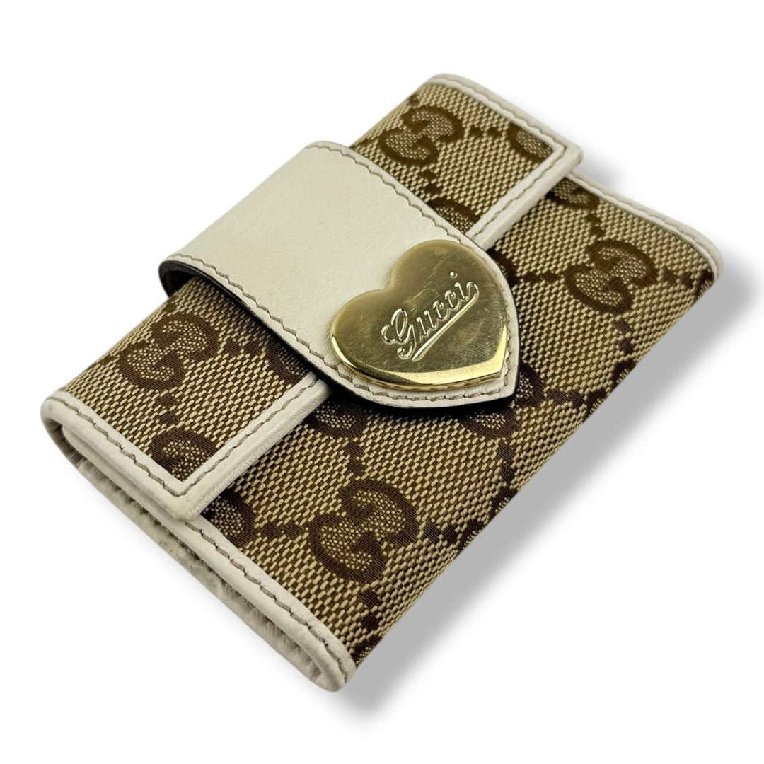Gucci GG Heart Monogram 6 Key Holder - Lux Central