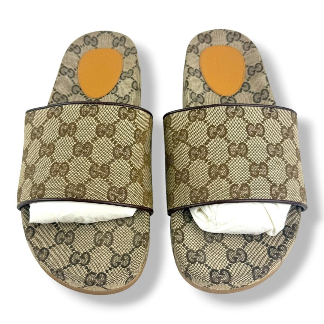 Gucci GG Slides Beige GG Supreme Canvas UK 6 / EU 39 - Lux Central