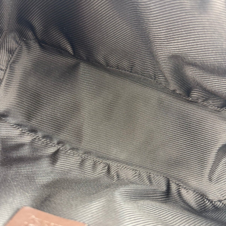 Gucci GG Supreme Beige Boat Pochette Handbag - Lux Central