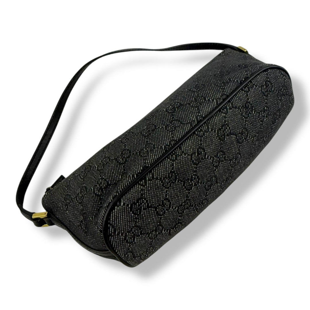 Gucci GG Supreme Grey/Black Boat Pochette Handbag - Lux Central