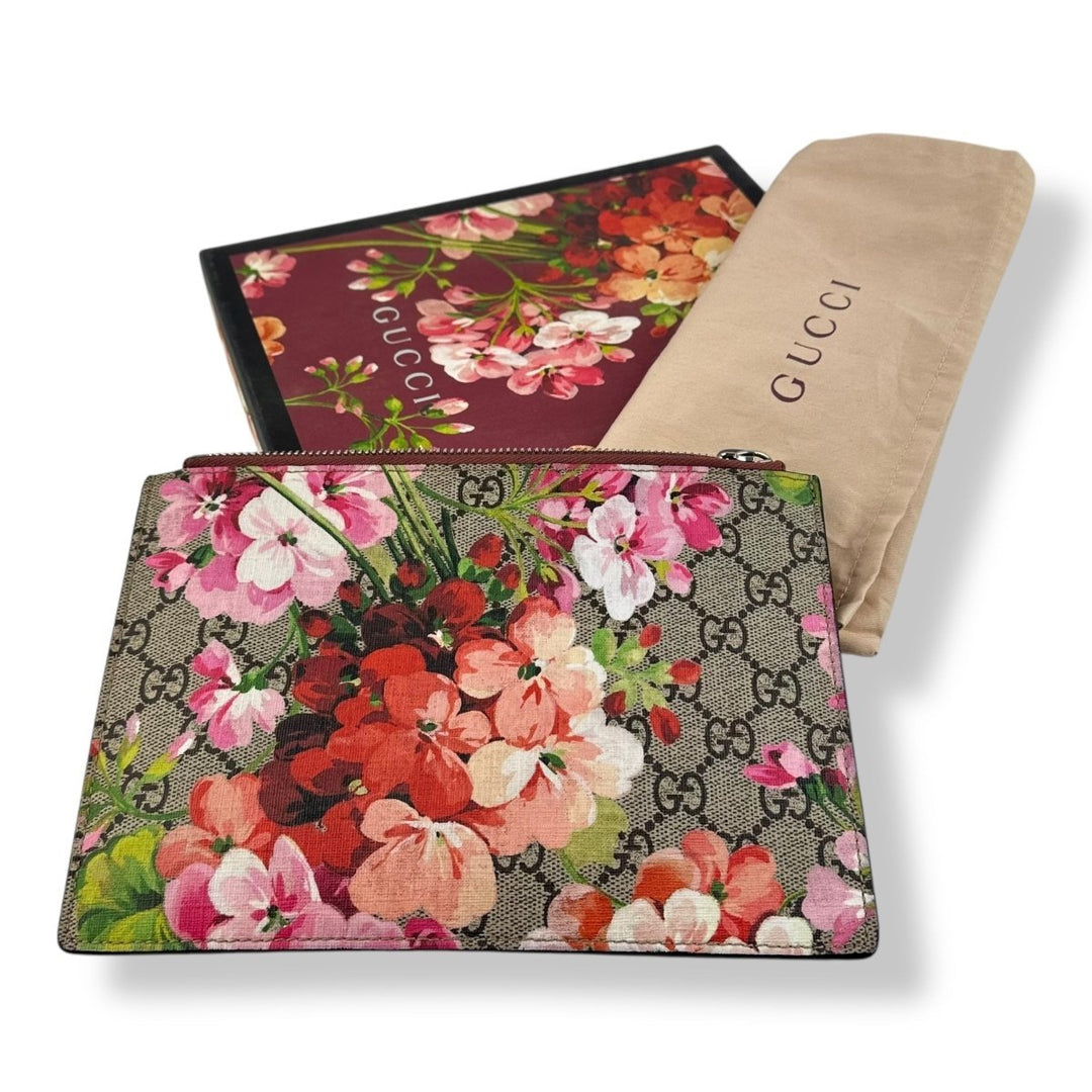 Gucci GG Supreme Pink Bloom Clutch Pouch - Lux Central