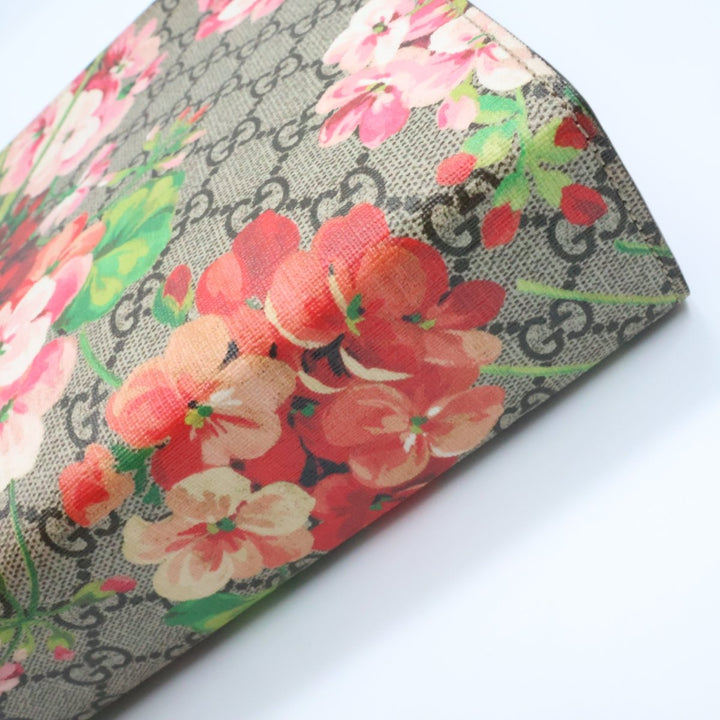 Gucci GG Supreme Pink Bloom Large Toiletry Pouch - Lux Central