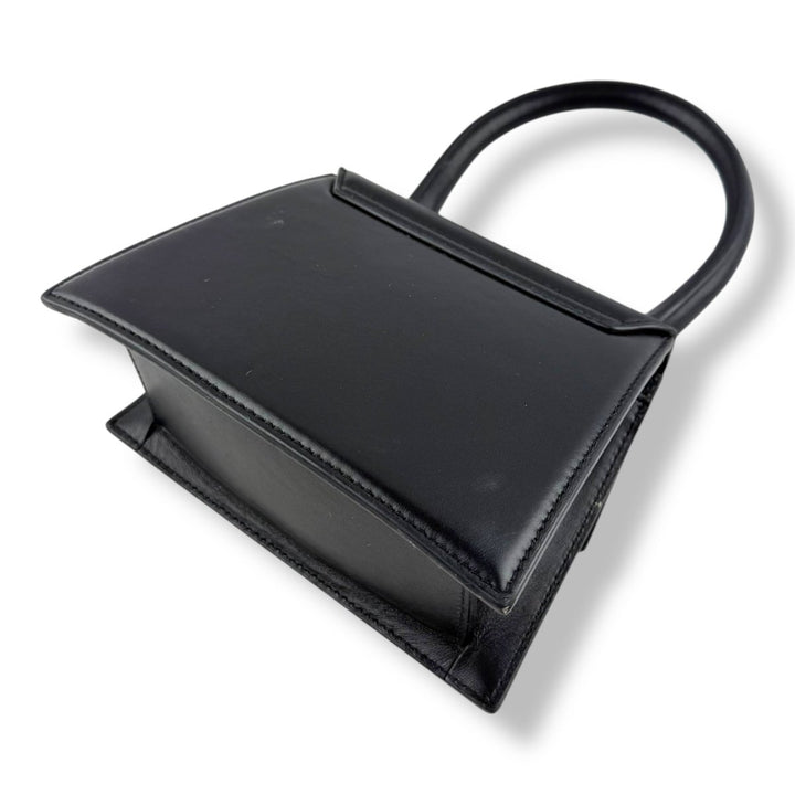Jacquemus Le Chiquito Medium Black Moyen Crossbody Handbag - Lux Central