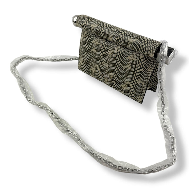 Jacquemus Le Petite Pochette Rond Phython - Effect Embossed Leather Clutch - Lux Central