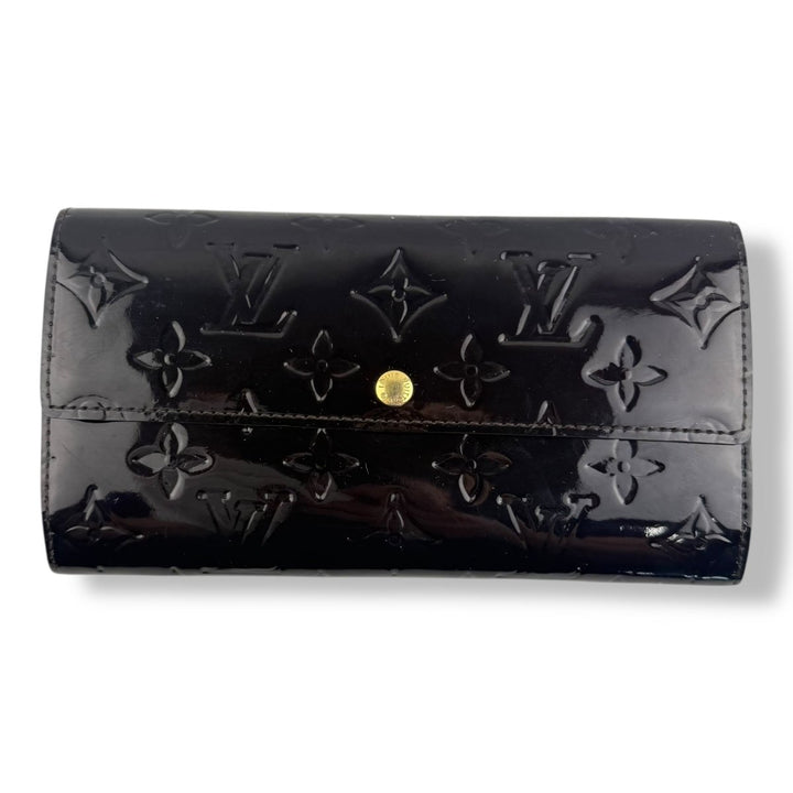 Louis Vuitton Amarante Monogram Vernis Sarah Wallet - Lux Central