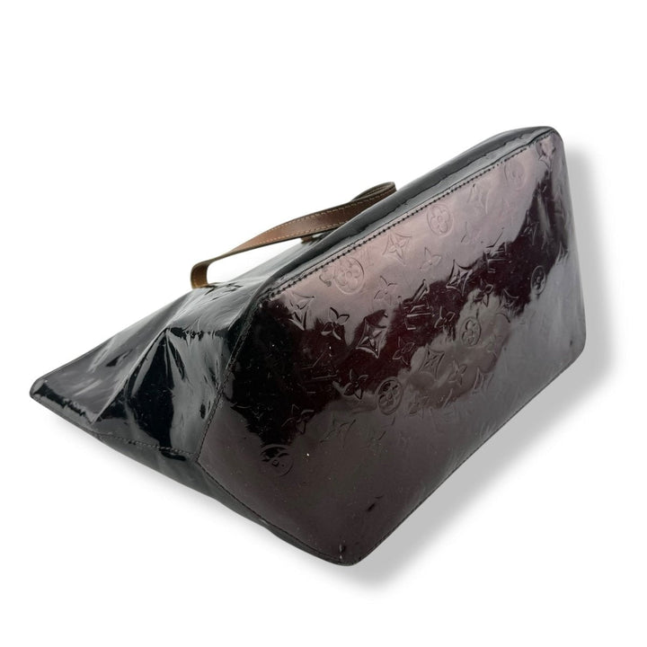 Louis Vuitton Bellevue GM Burgundy Vernis Patent Leather Handbag - Lux Central
