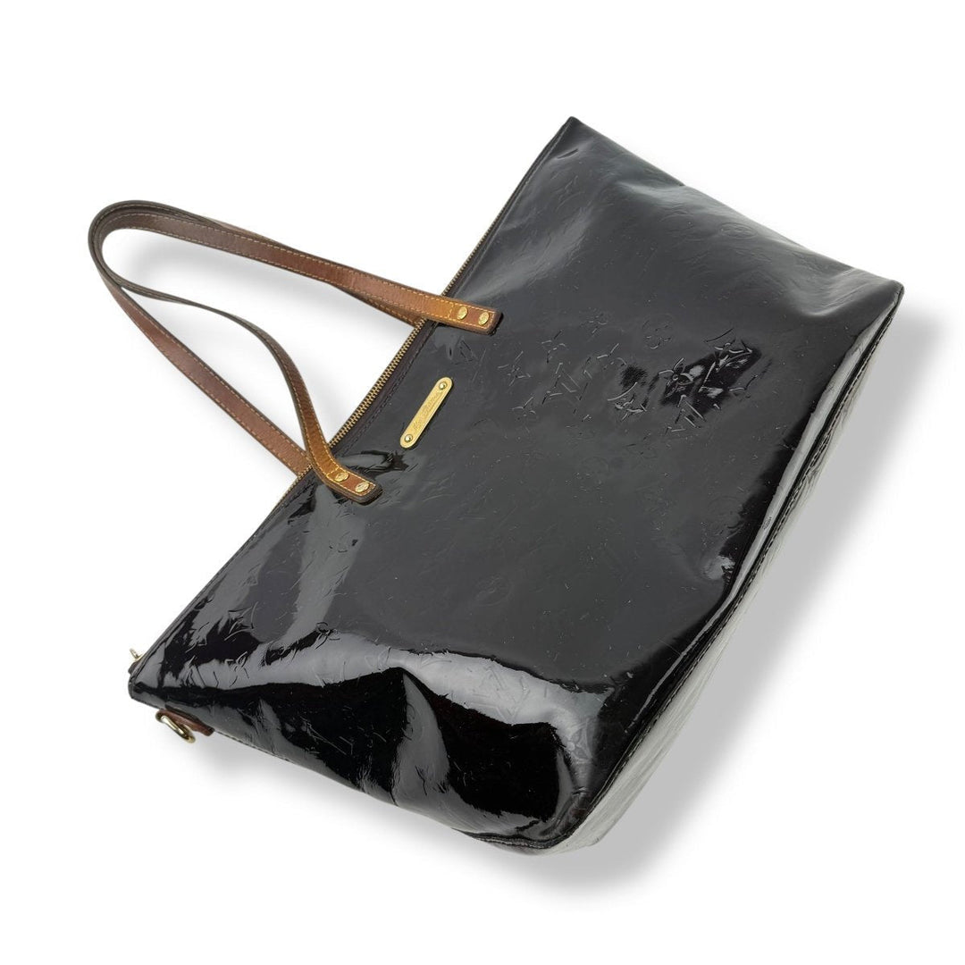 Louis Vuitton Bellevue GM Burgundy Vernis Patent Leather Handbag - Lux Central