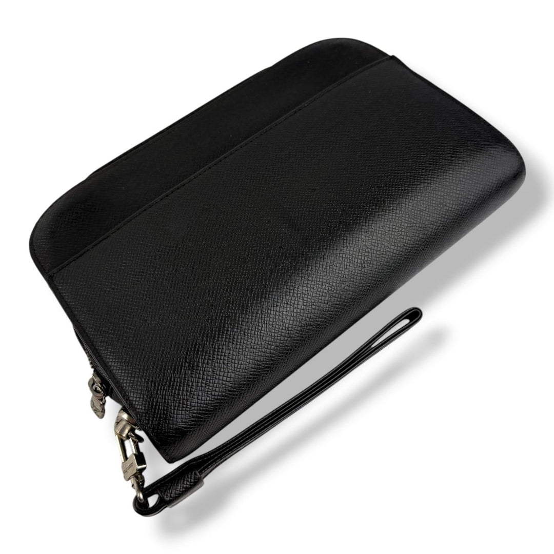 Louis Vuitton Black Taiga Orsay Clutch Bag - Lux Central