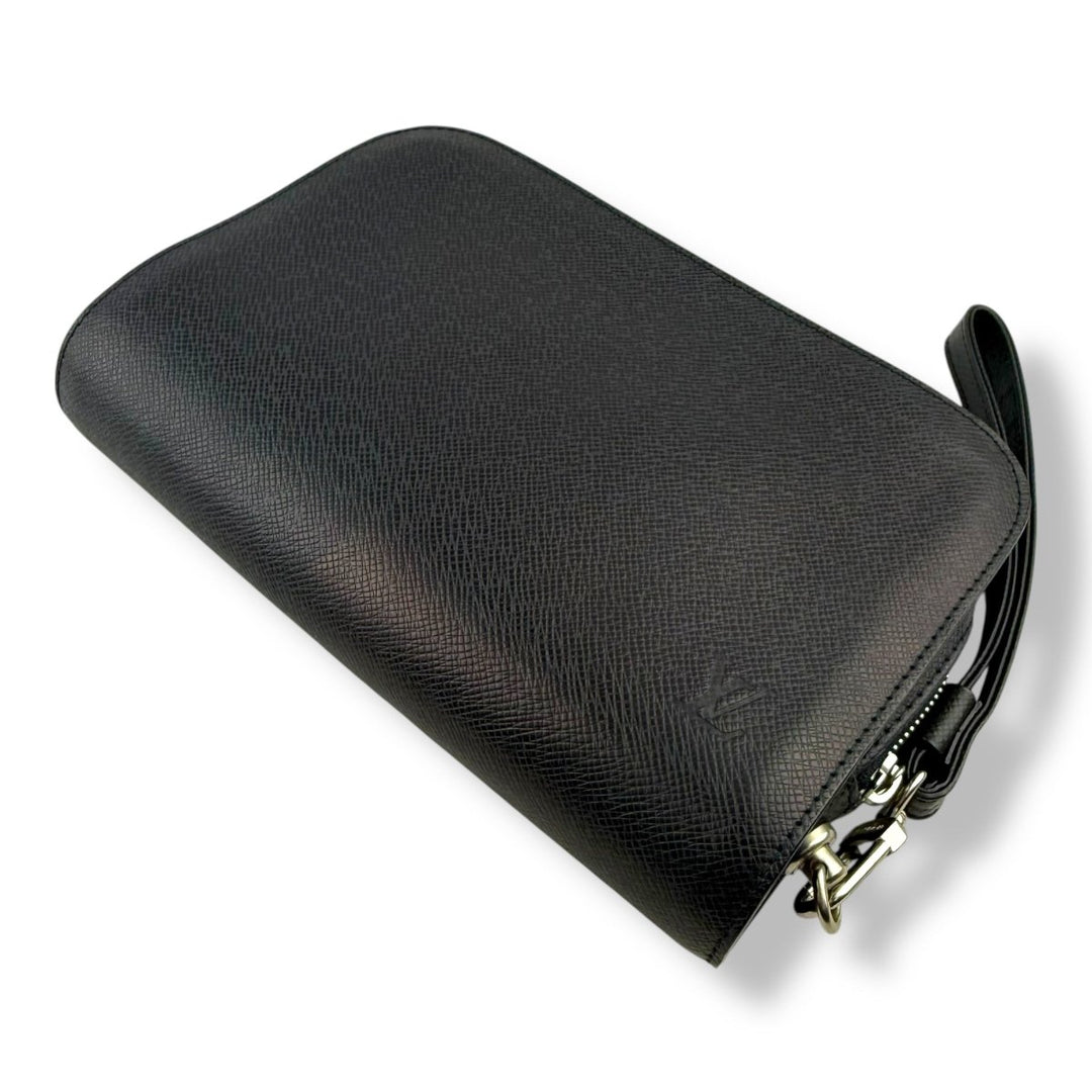 Louis Vuitton Black Taiga Orsay Clutch Bag - Lux Central
