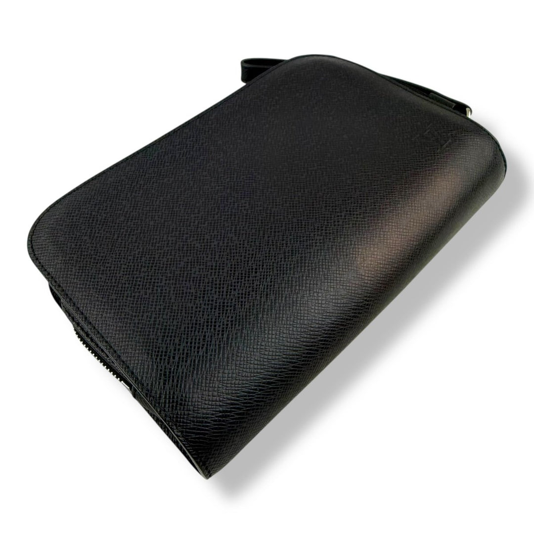 Louis Vuitton Black Taiga Orsay Clutch Bag - Lux Central