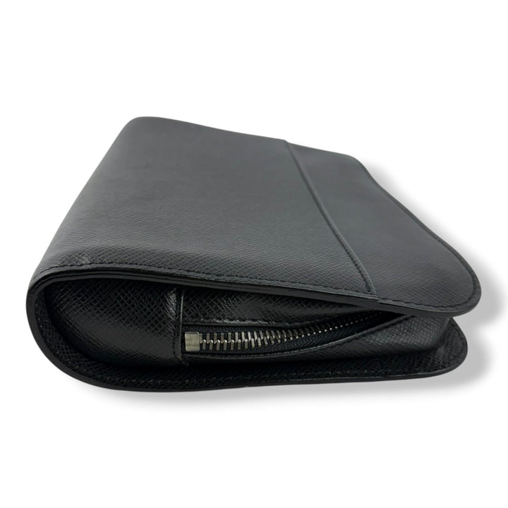 Louis Vuitton Black Taiga Orsay Clutch Bag - Lux Central