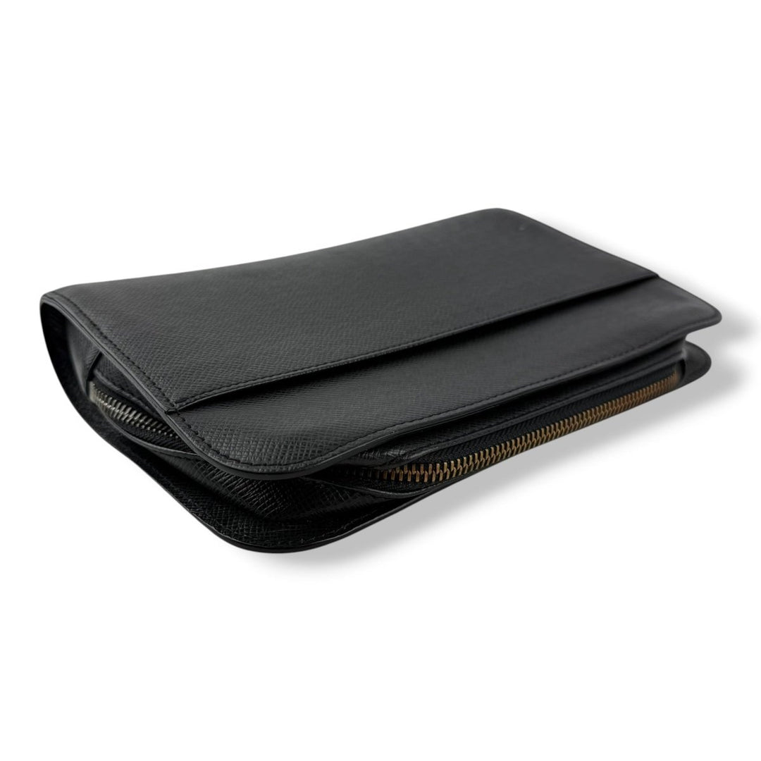 Louis Vuitton Black Taiga Orsay Clutch Bag - Lux Central