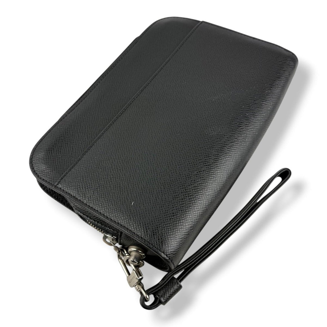 Louis Vuitton Black Taiga Orsay Clutch Bag - Lux Central