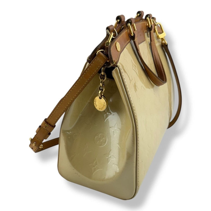 Louis Vuitton Brea Beige Vernis Leather MM Handbag - Lux Central