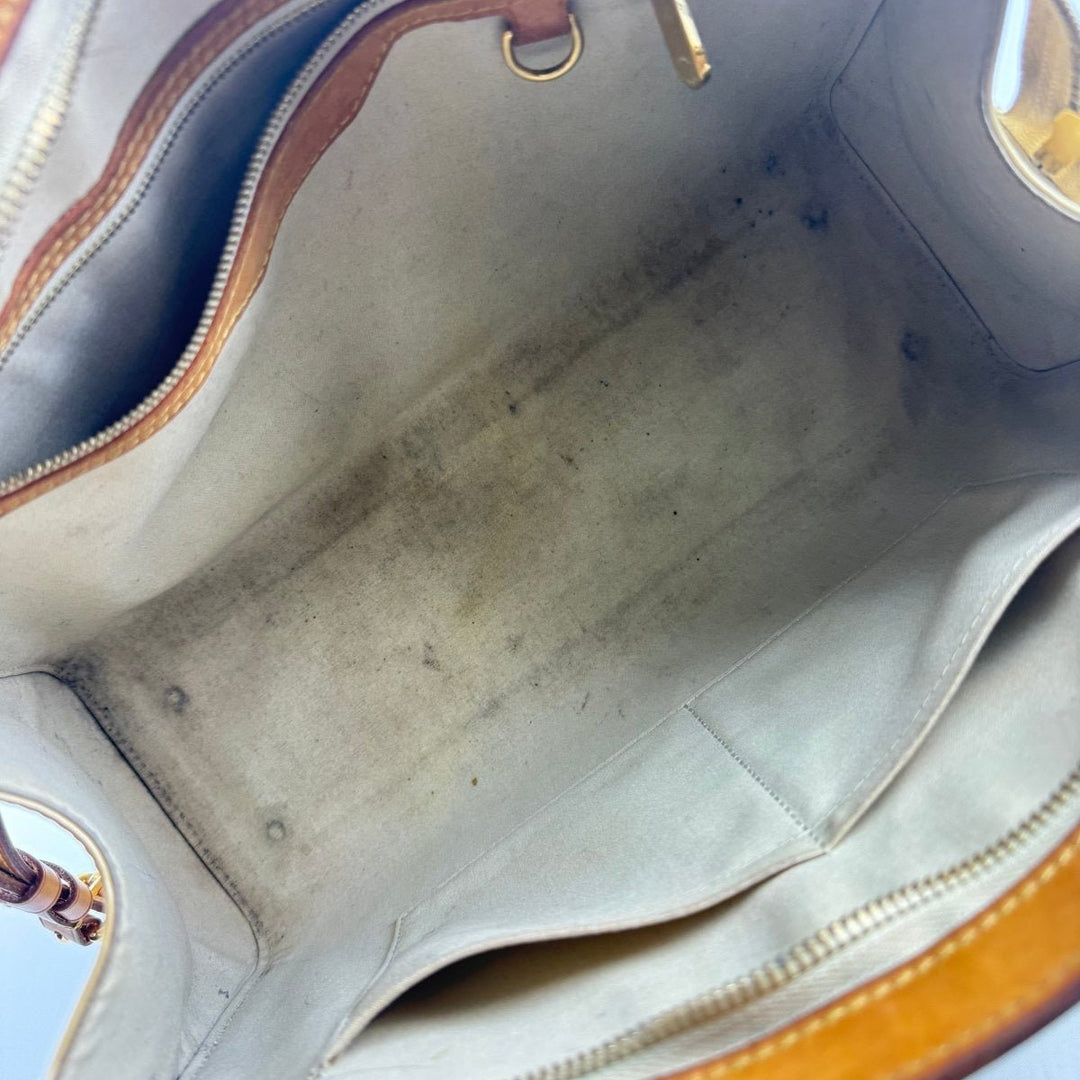 Louis Vuitton Brea Beige Vernis Leather MM Handbag - Lux Central