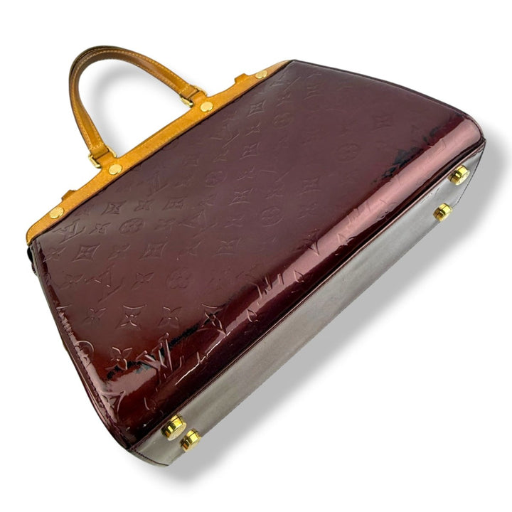 Louis Vuitton Brea MM Burgundy Vernis Patent Leather Handbag - Lux Central