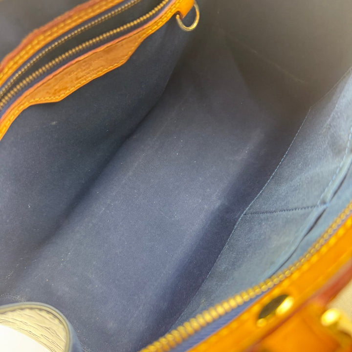 Louis Vuitton Brea MM Sea Green Vernis Patent Leather Handbag - Lux Central