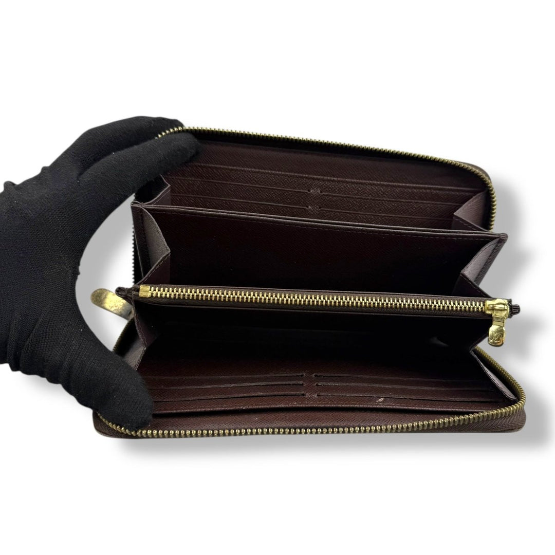 Louis Vuitton Brown Damier Zippy Purse - Lux Central