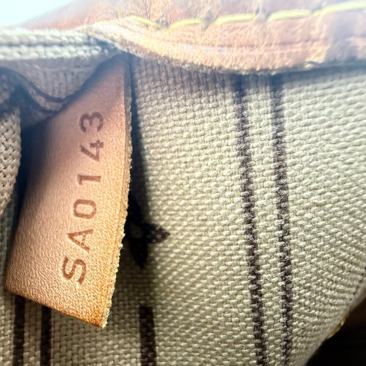 Louis Vuitton Brown Monogram Neverfull MM Handbag - Lux Central