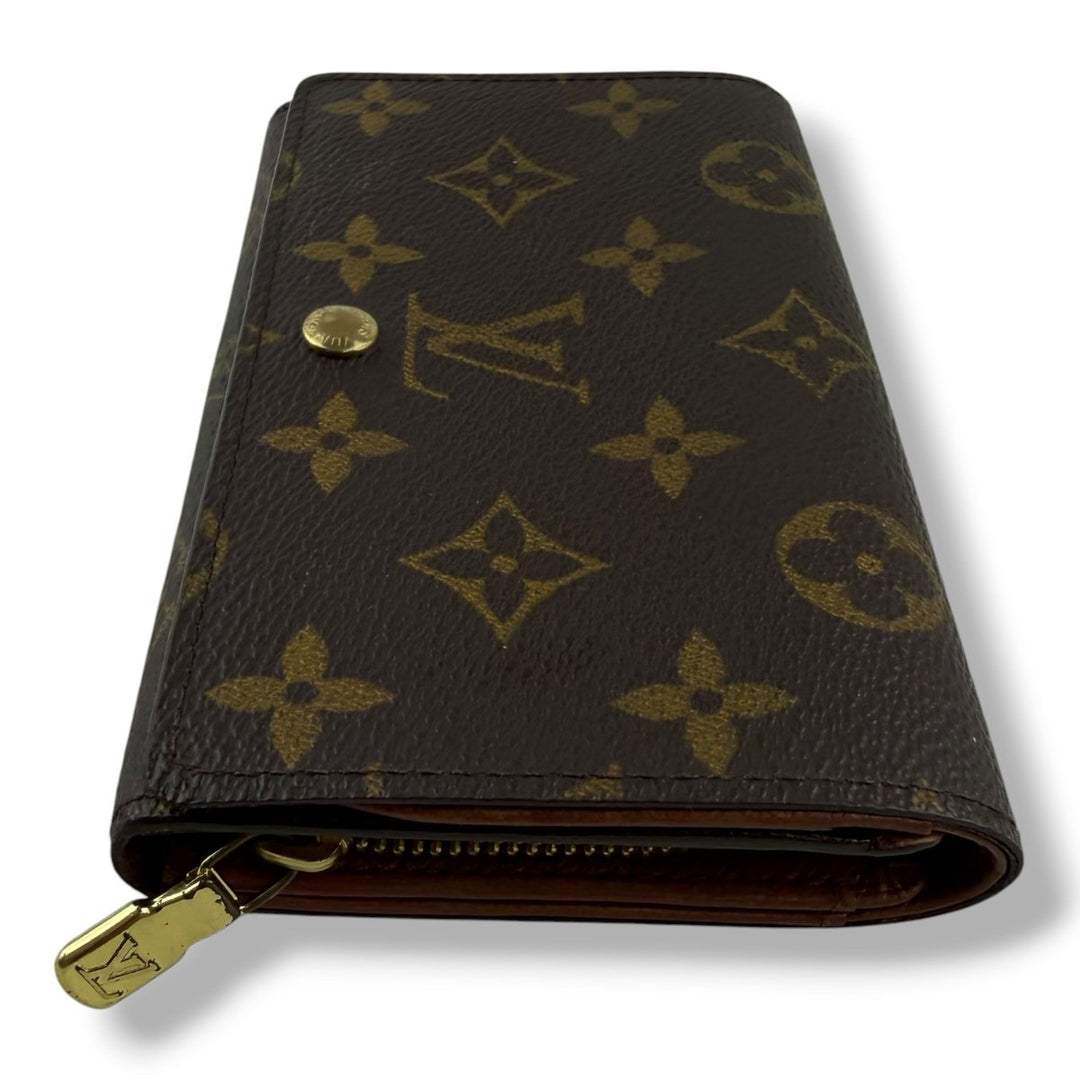 Louis Vuitton Brown Monogram Zippy Clip Purse 7728 - Lux Central