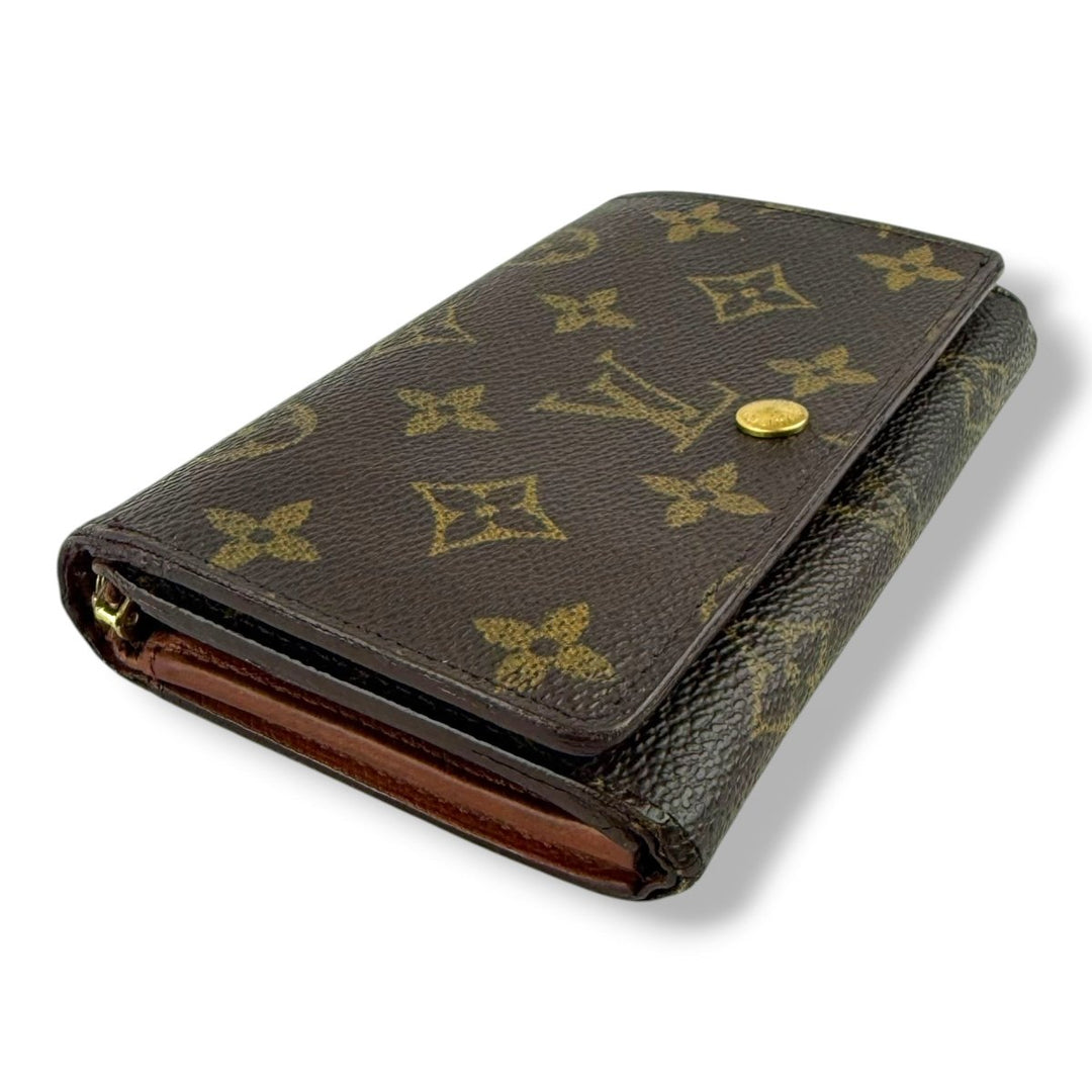 Louis Vuitton Brown Monogram Zippy Clip Purse - Lux Central