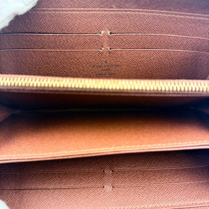 Louis Vuitton Brown Monogram Zippy Purse - Lux Central