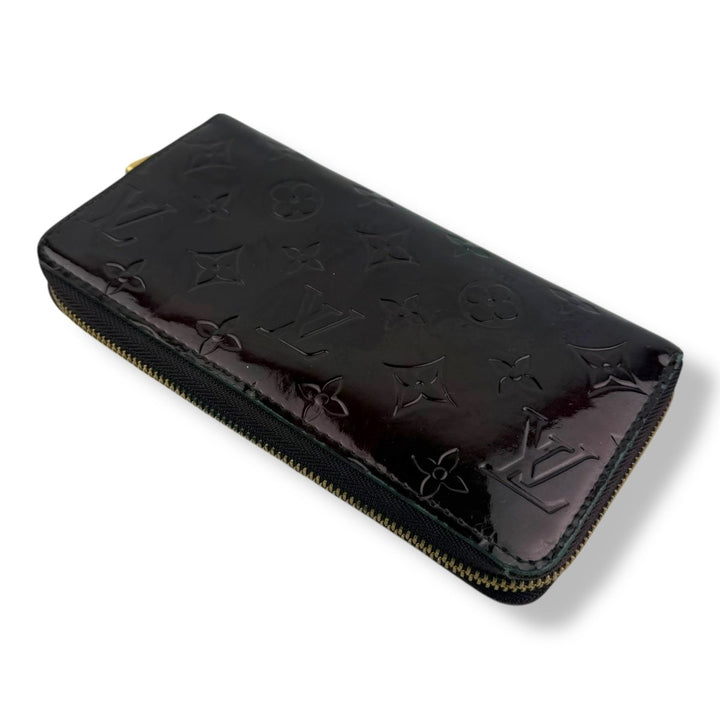 Louis Vuitton Burgundy Monogram Vernis Patent Leather Zippy Purse - Lux Central