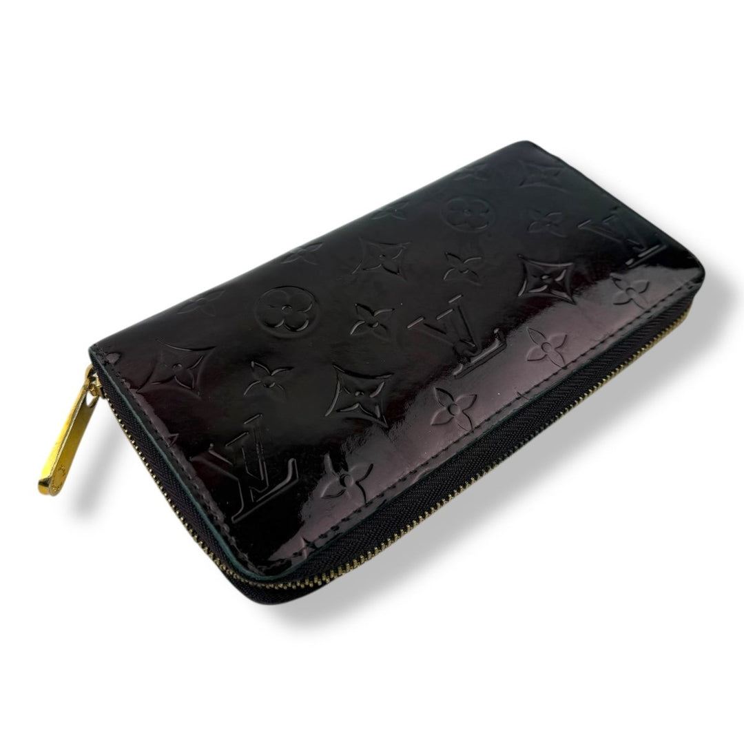 Louis Vuitton Burgundy Monogram Vernis Patent Leather Zippy Purse - Lux Central