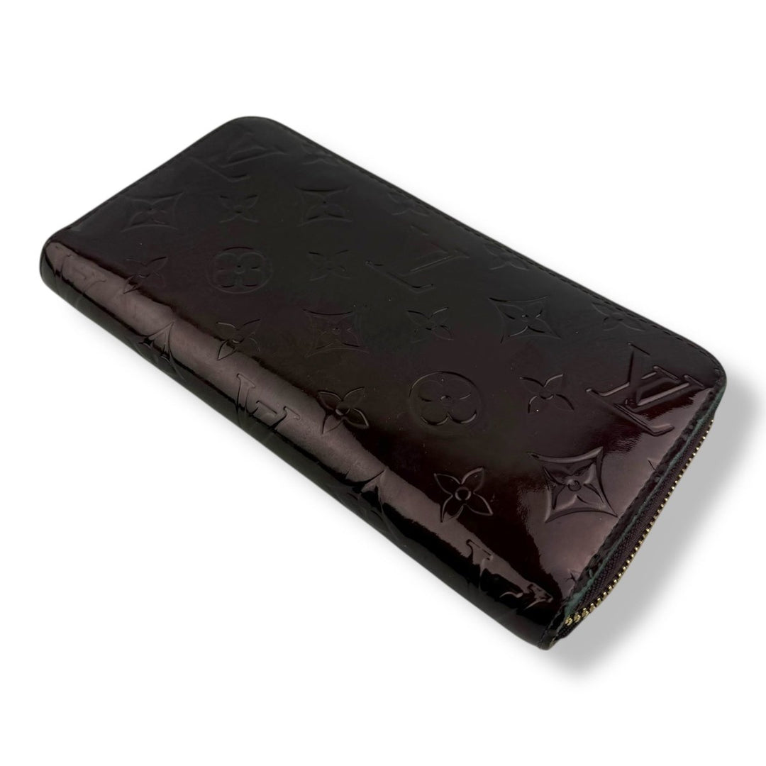 Louis Vuitton Burgundy Monogram Vernis Patent Leather Zippy Purse - Lux Central