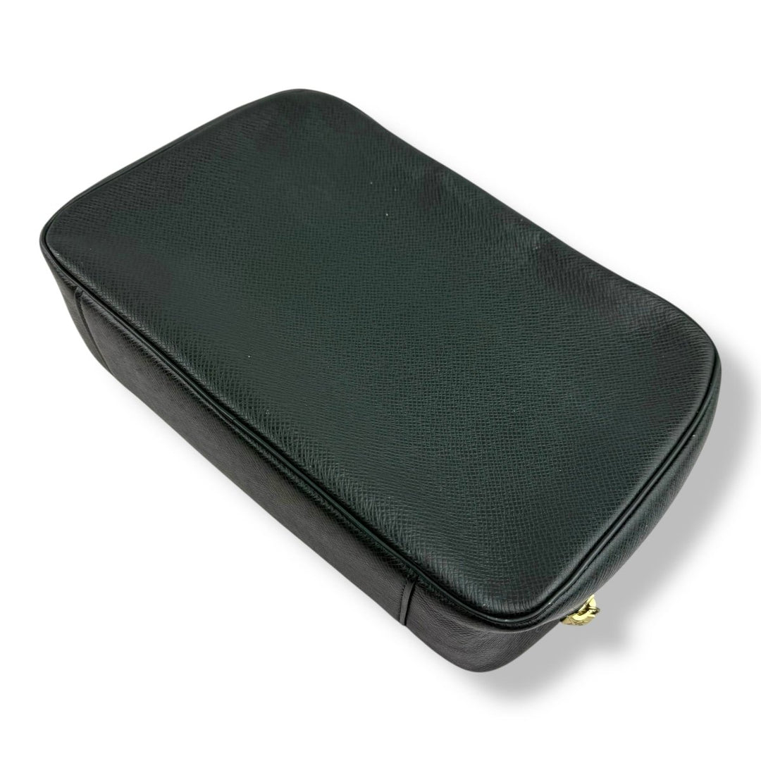 Louis Vuitton Dark Green Leather Taiga Toiletry Wash Bag - Lux Central
