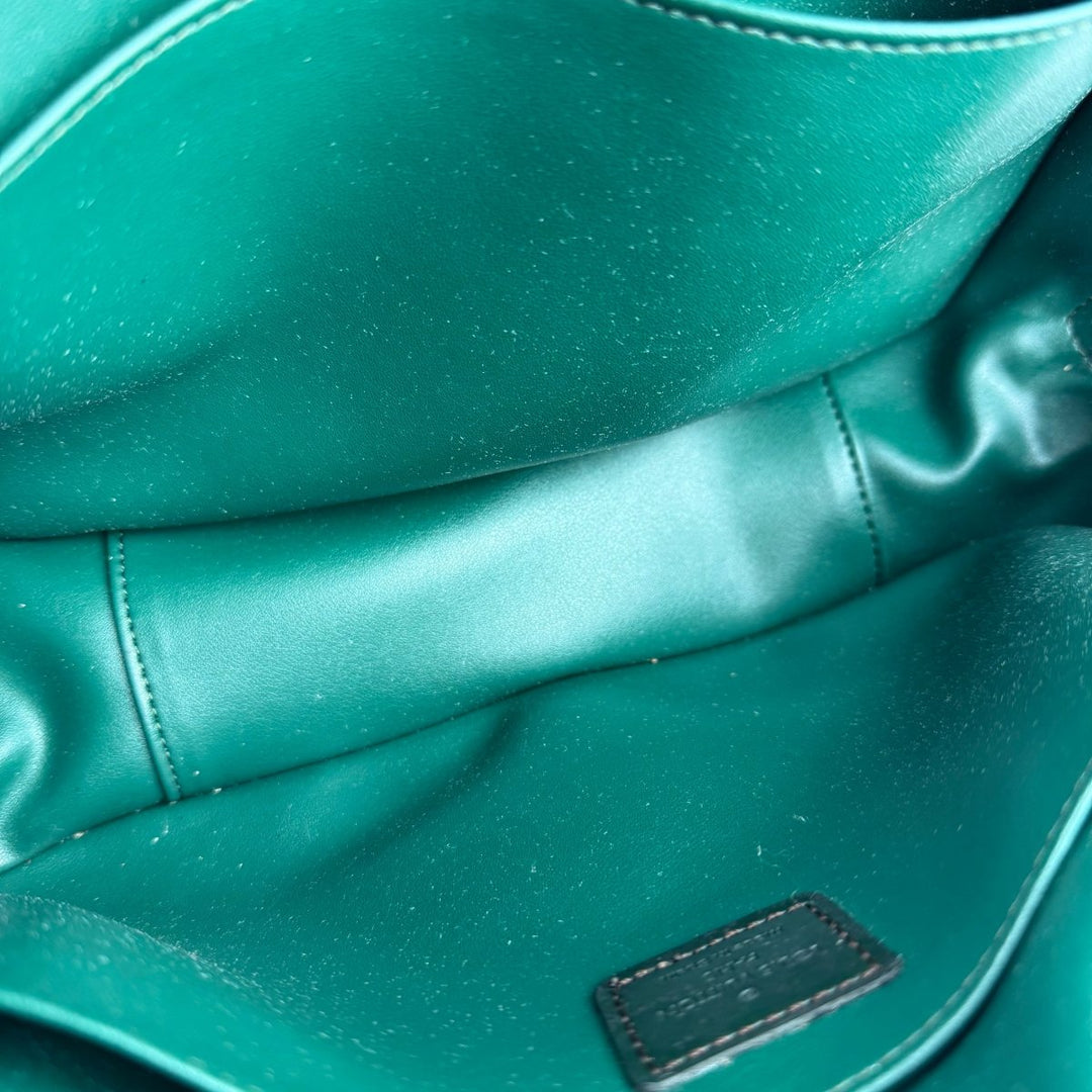 Louis Vuitton Dark Green Leather Taiga Toiletry Wash Bag - Lux Central