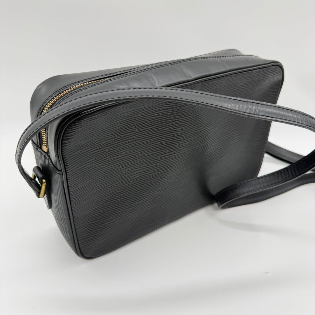 Louis Vuitton Epi Black Black Leather Trocadero 27 Crossbody Bag - Lux Central
